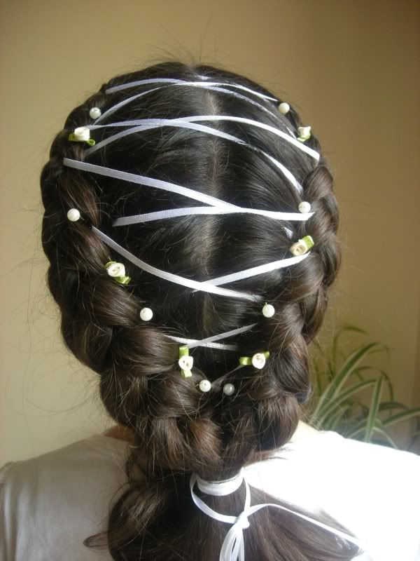 www.craftsupplies.ie :: View topic - 1st Holy Communion hairstyle
