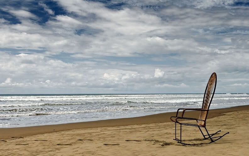 IMAGE: http://i10.photobucket.com/albums/a103/freddyphoto/IMG_1658_1_L.jpg