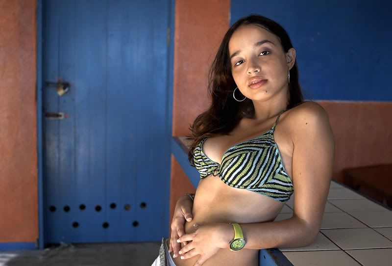 IMAGE: http://i10.photobucket.com/albums/a103/freddyphoto/IMG_1759_L.jpg