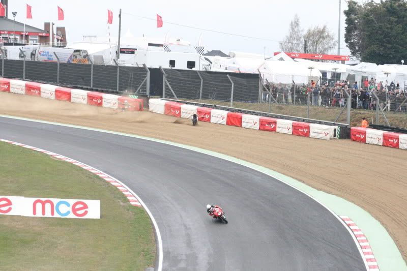 IMAGE: http://i10.photobucket.com/albums/a103/stuuk1/IMG_4209.jpg