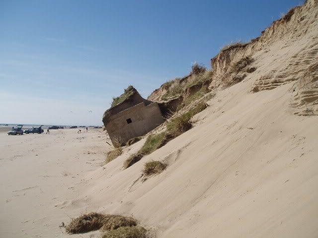 Erosion_of_Sand_Dunes_on_Blackrock_Sands_-_geographorguk_-_79712.jpg