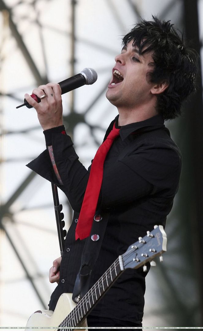 bestsingereverbilliejoearmstrong.jpg