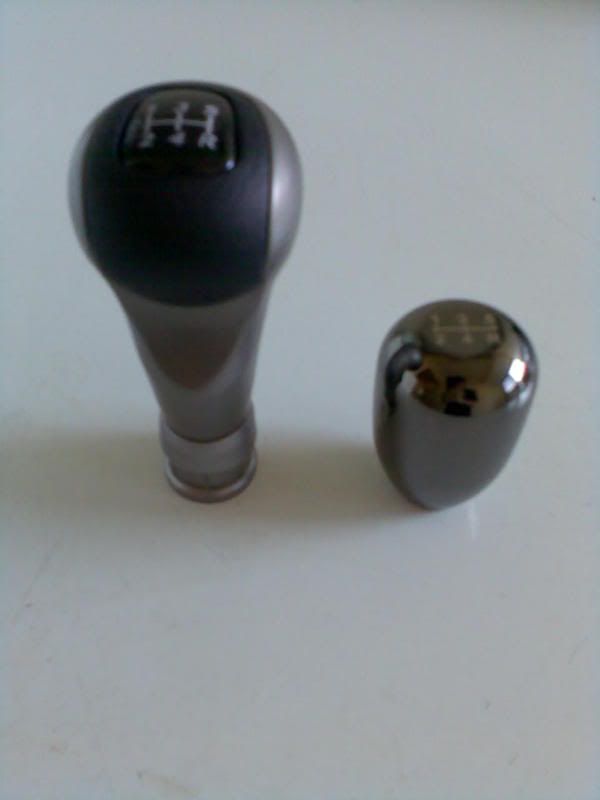 Aftermarket shiftknob for FD Civic