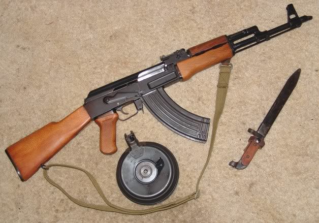 Ak47 and drum photo: AK-47 Russian Type III w/70 rnd drum &amp; original bayonet 7.62x39 AK47.jpg