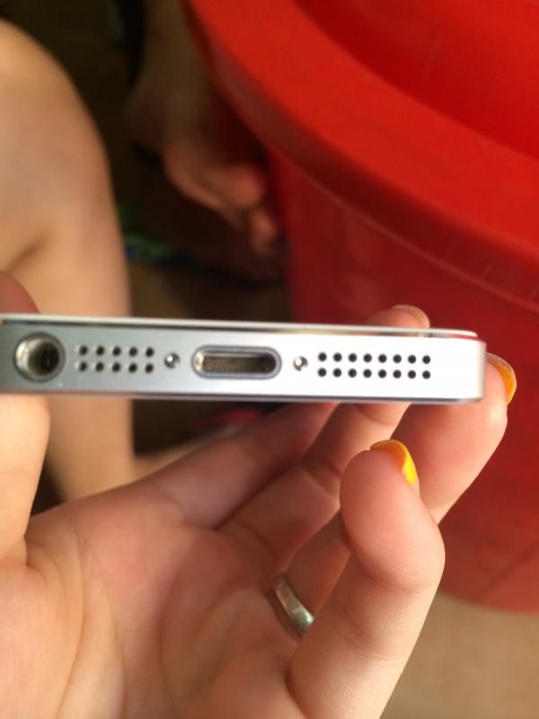 cần bán gấp iP5 trắng 16Gb Q.tế - 3