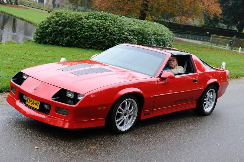 88 camaro IROC-Z ( from the netherlands )