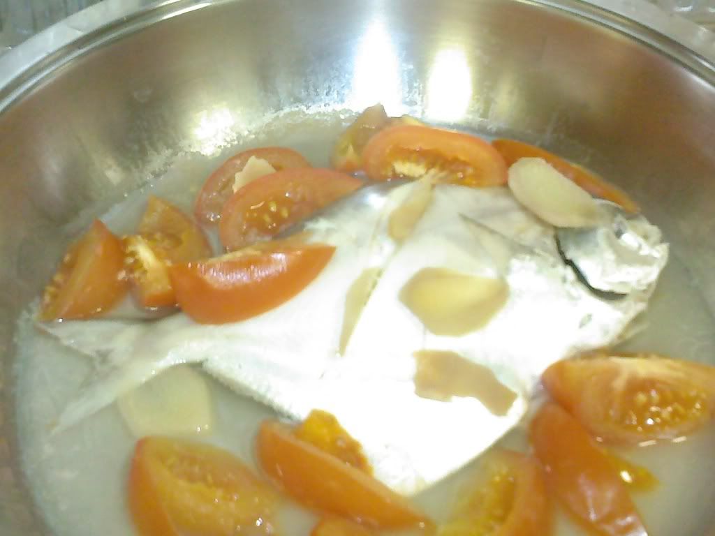 swimming in tomato and ginger