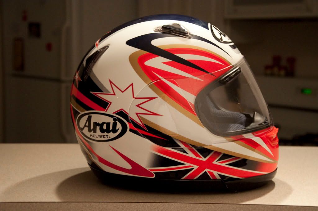 http://i10.photobucket.com/albums/a130/ryanmcell/Helmet3.jpg