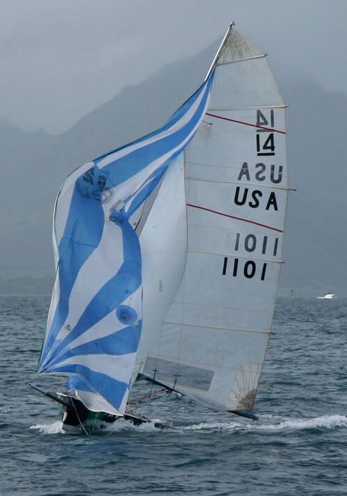 IMAGE: http://i10.photobucket.com/albums/a134/hawaiisailornate/IMG_2180.jpg