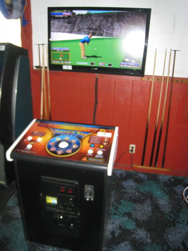 BowlingBarnFunplex002.jpg