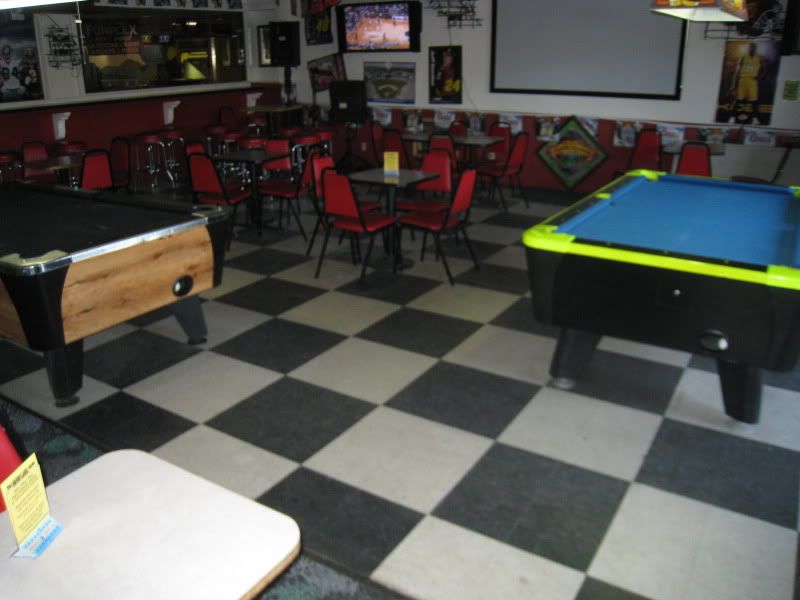 BowlingBarnFunplex003.jpg