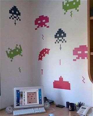 spaceinvaderswalldecals.jpg