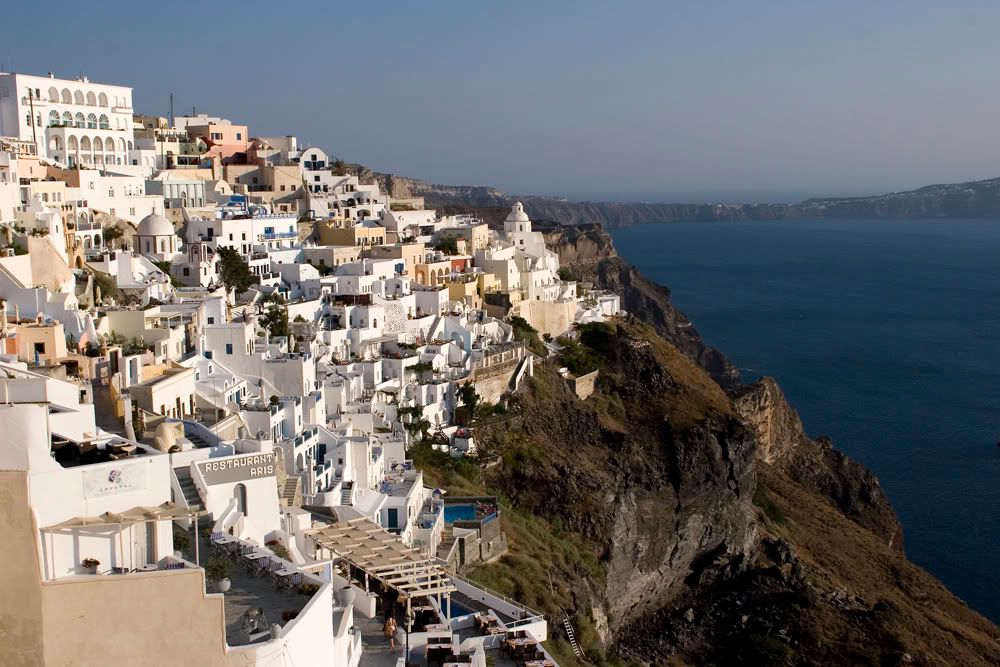 IMAGE: http://i10.photobucket.com/albums/a135/tiziano_bruno/Myconos%20and%20Santorini/IMG_1569.jpg?