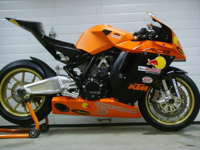 New KTM RC8R 2009 Design 