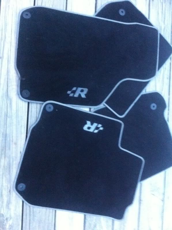 FS R32 floor mats in md VW Vortex Volkswagen Forum