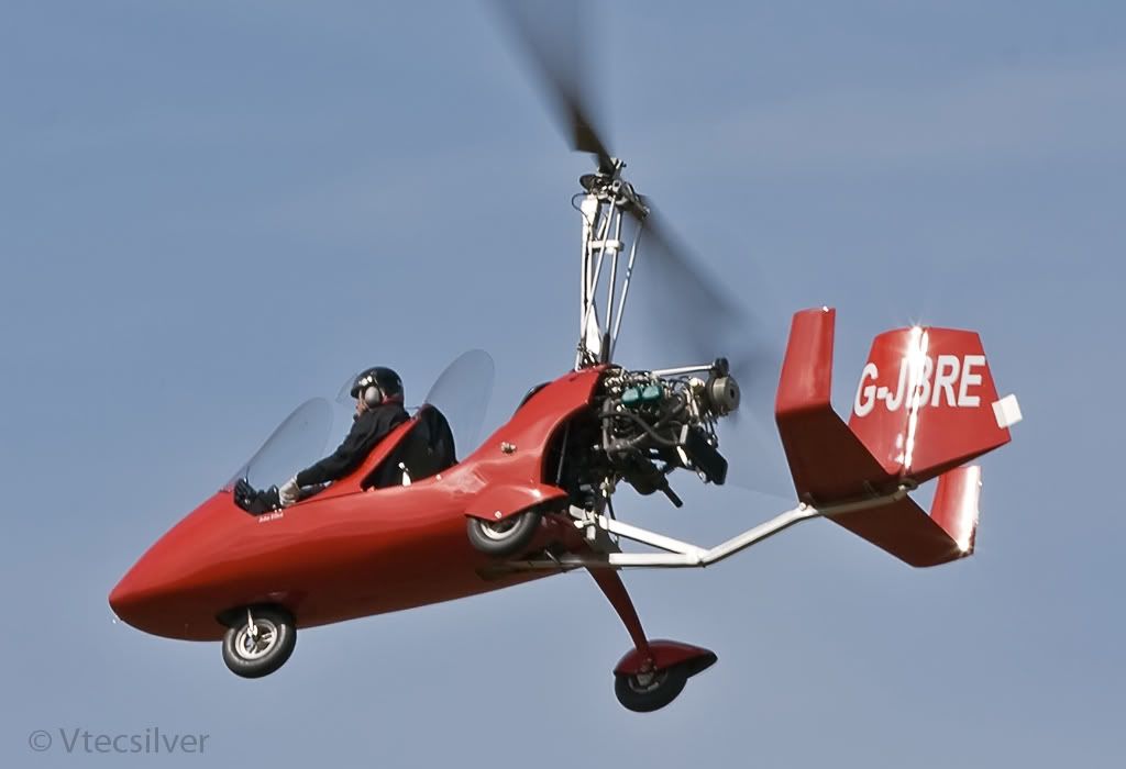 IMAGE: http://i10.photobucket.com/albums/a139/vtecsilver/Rougham%20Aug%202009/IMG_5520.jpg