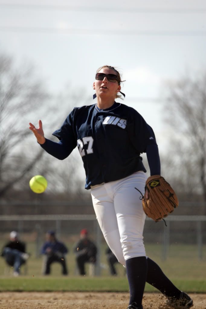 IMAGE: http://i10.photobucket.com/albums/a140/izatt82/KH0B9257.jpg