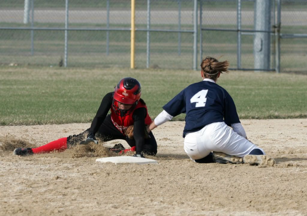 IMAGE: http://i10.photobucket.com/albums/a140/izatt82/KH0B9325.jpg