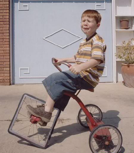 http://i10.photobucket.com/albums/a141/devinkain/square_bike_wheel.jpg