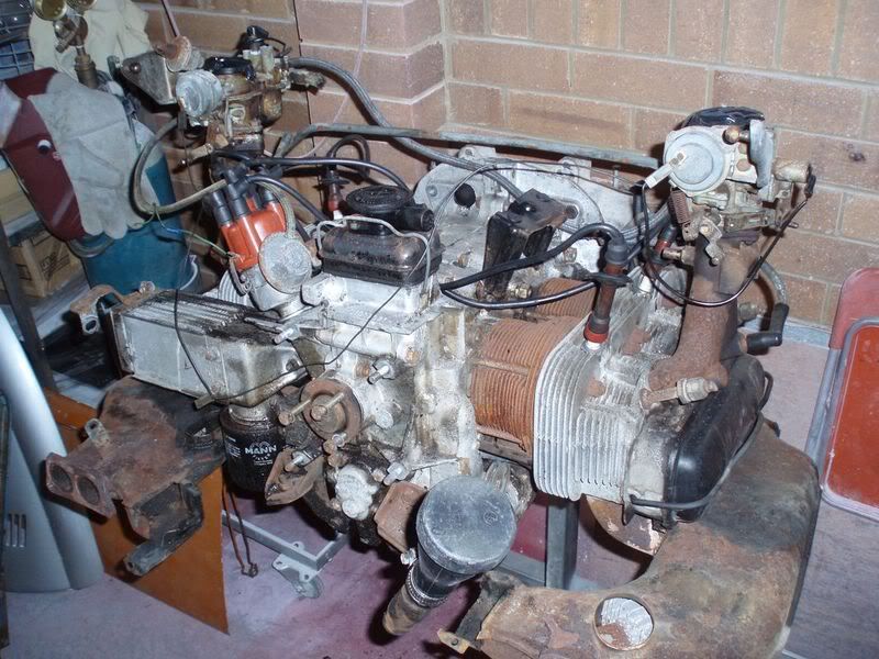 http://i10.photobucket.com/albums/a145/Dasdubber/Jan7enginebefore.jpg