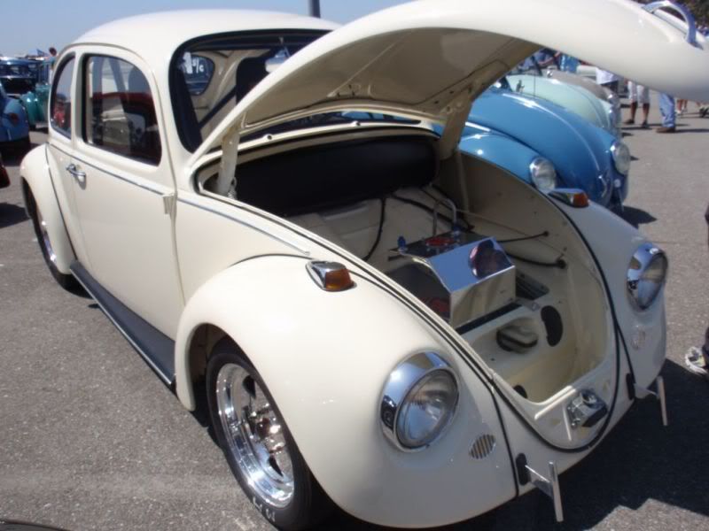 http://i10.photobucket.com/albums/a145/Dasdubber/VW%20Classic%202010/P6140124.jpg