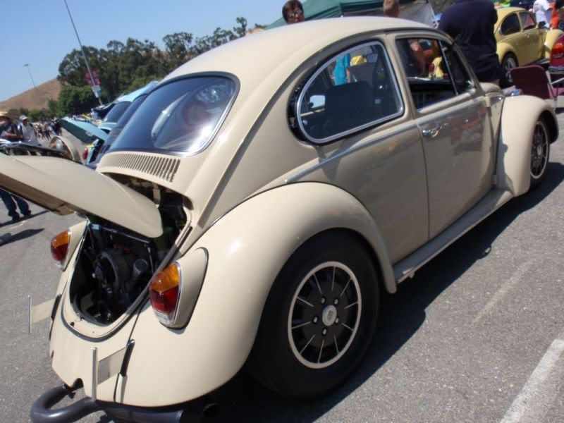 http://i10.photobucket.com/albums/a145/Dasdubber/VW%20Classic%202010/P6140202.jpg