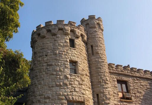 pretty medieval castles