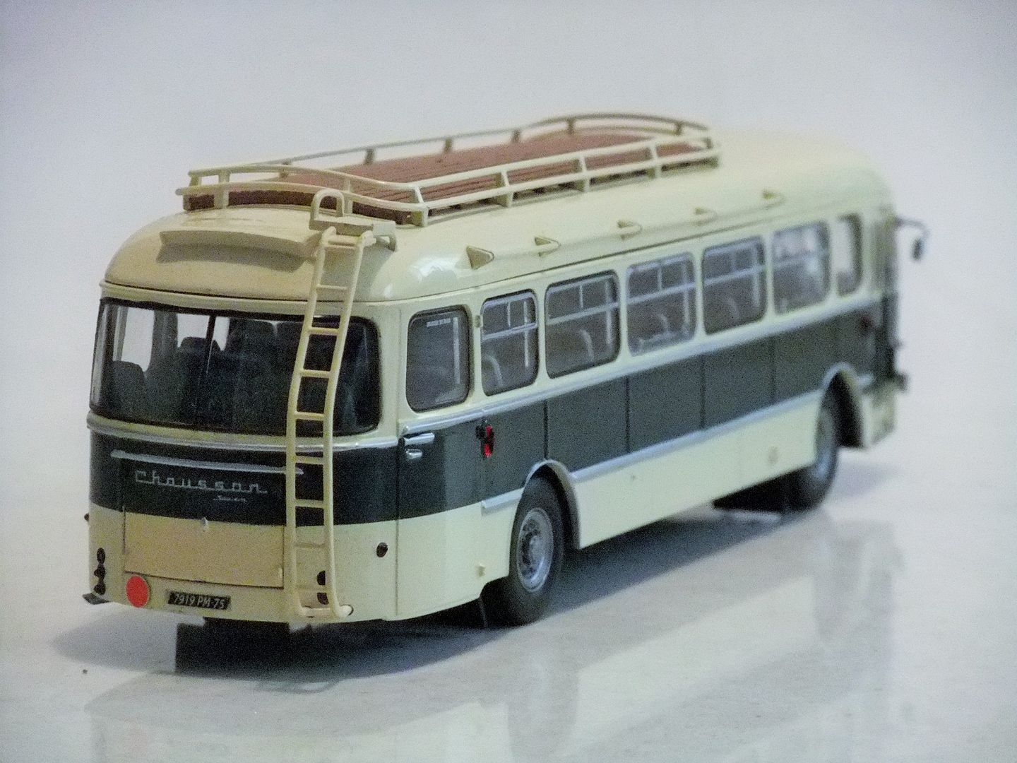 Norev : Saviem SC1 & S53M buses - Scale143.com