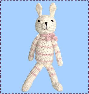 pink_crochet_bunny_310.jpg